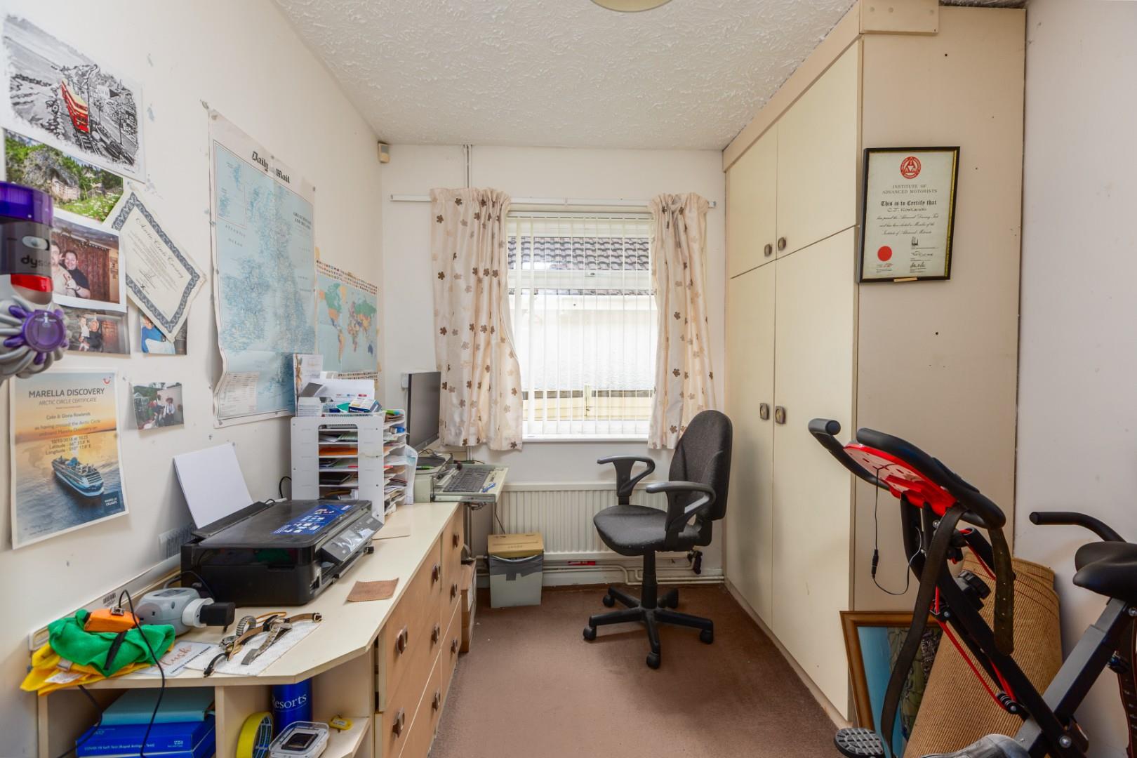 Whitestone Avenue, Bishopston, Murton, Swansea, SA3 3DA